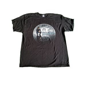 Garth Brooks world tour tee